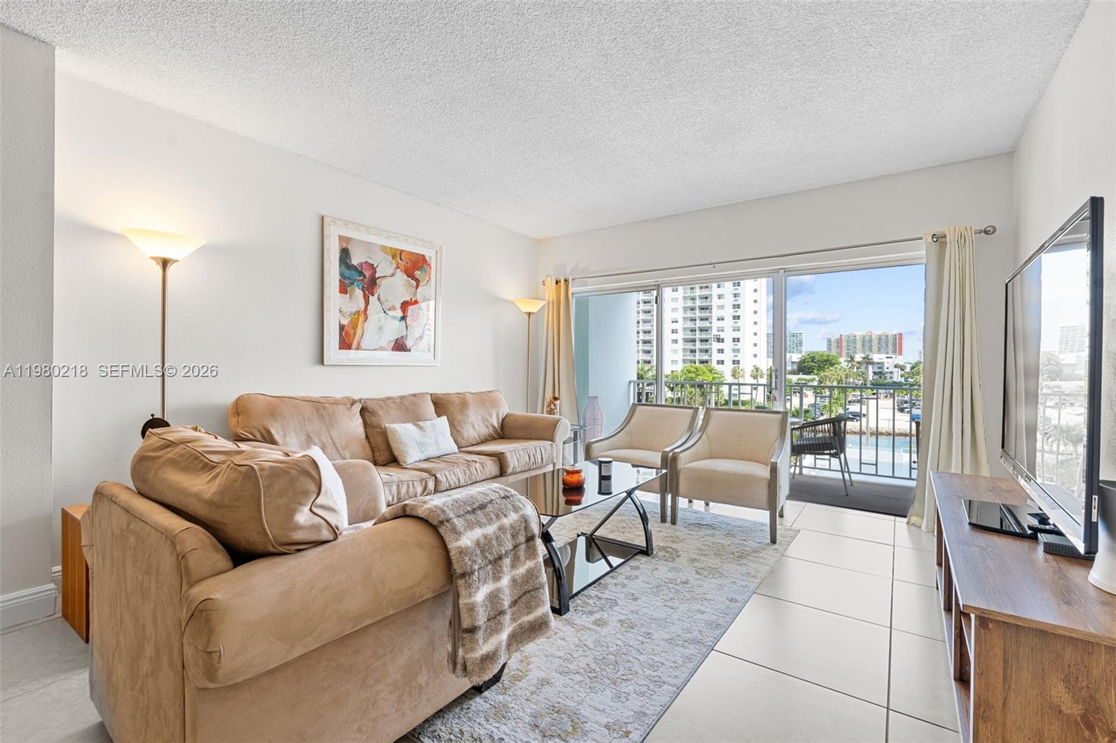ARLEN HOUSE WEST CONDO - Residential