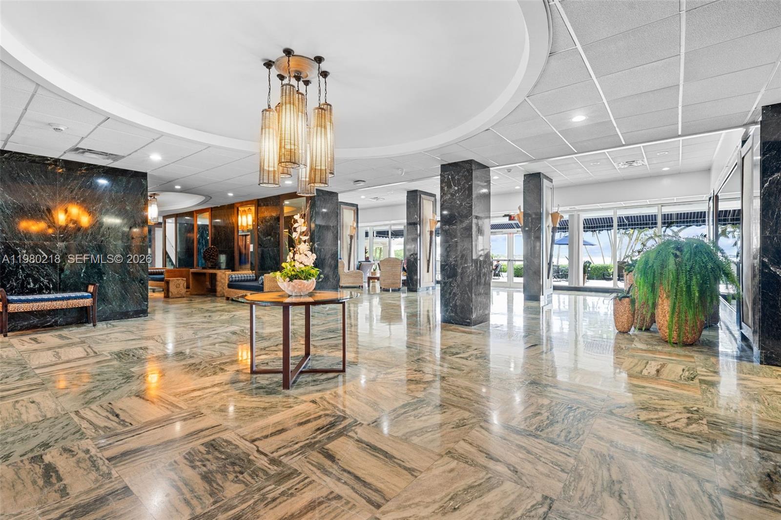 ARLEN HOUSE WEST CONDO - Residential