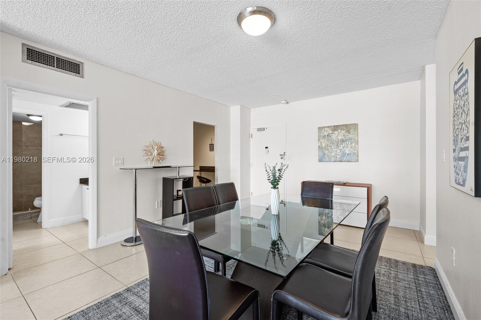 ARLEN HOUSE WEST CONDO - Residential