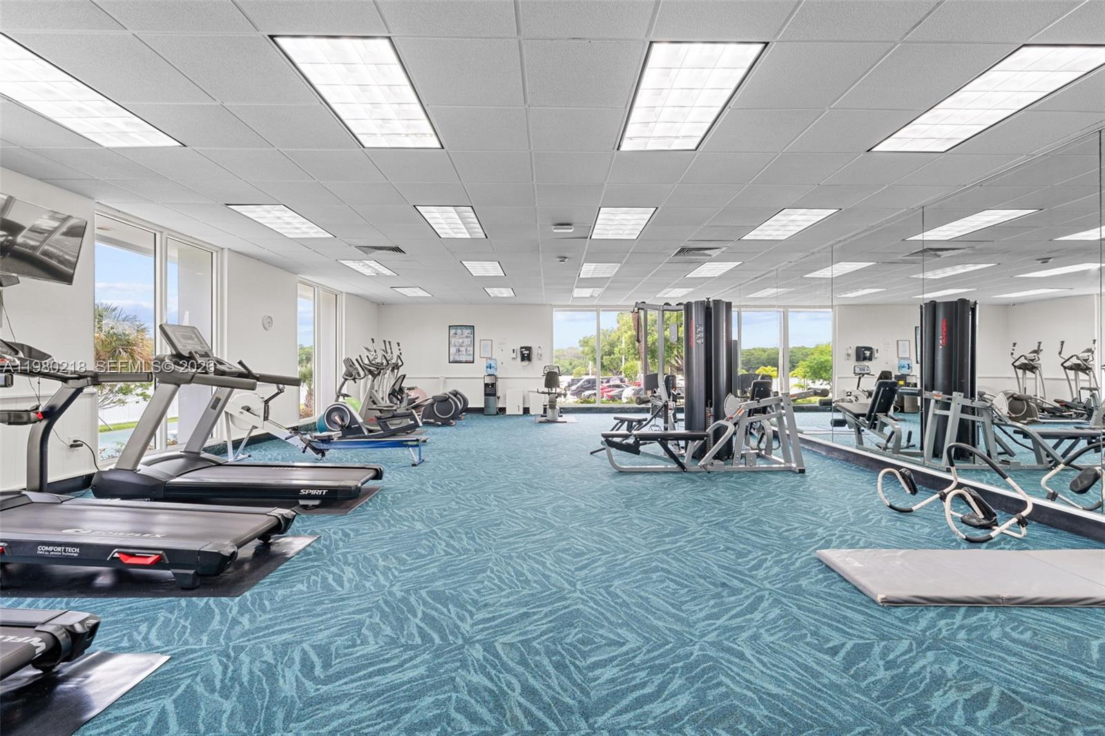 ARLEN HOUSE WEST CONDO - Residential