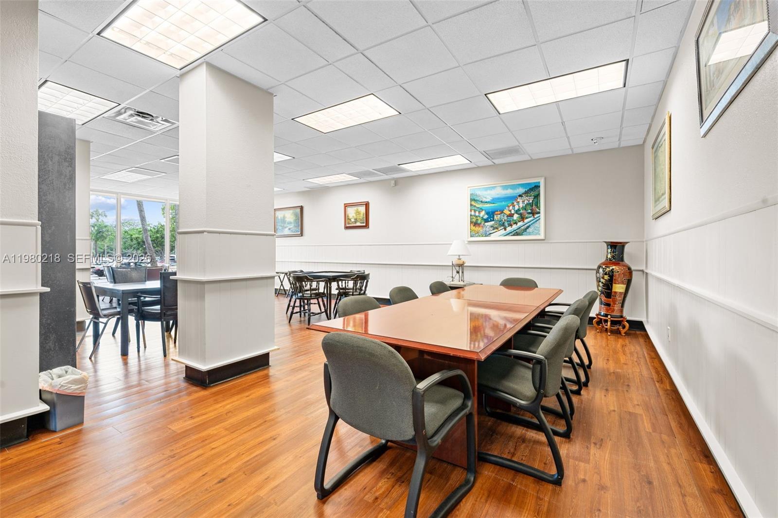 ARLEN HOUSE WEST CONDO - Residential