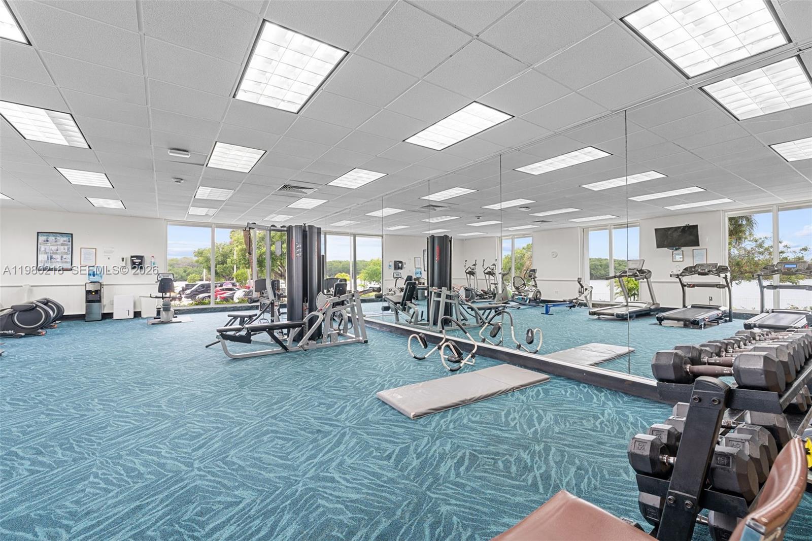 ARLEN HOUSE WEST CONDO - Residential