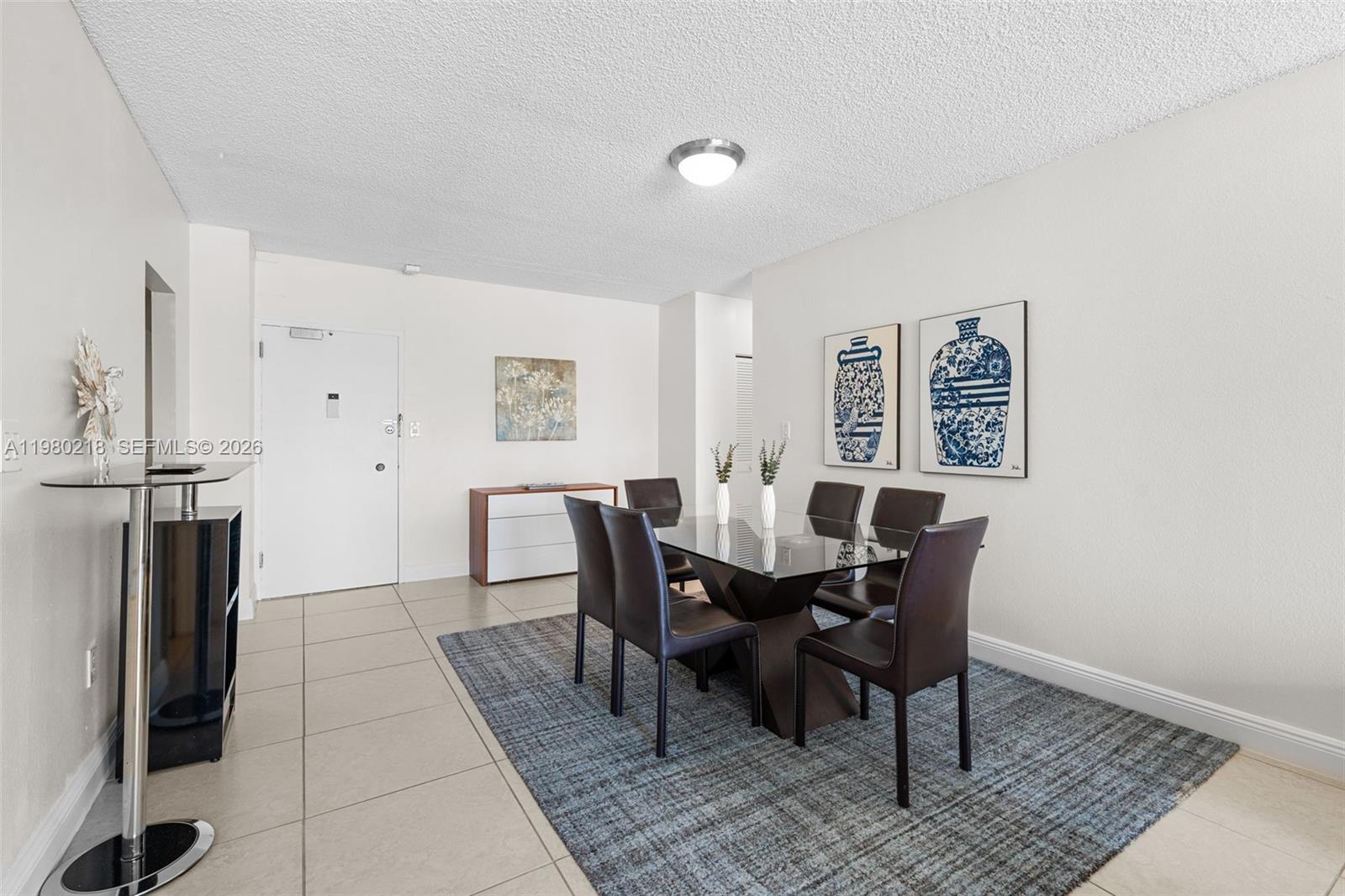 ARLEN HOUSE WEST CONDO - Residential
