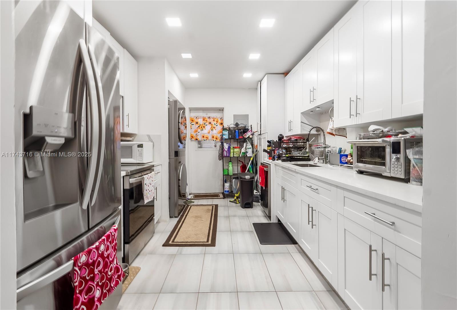 SUNLAND PARK SECTION 2 - Residential