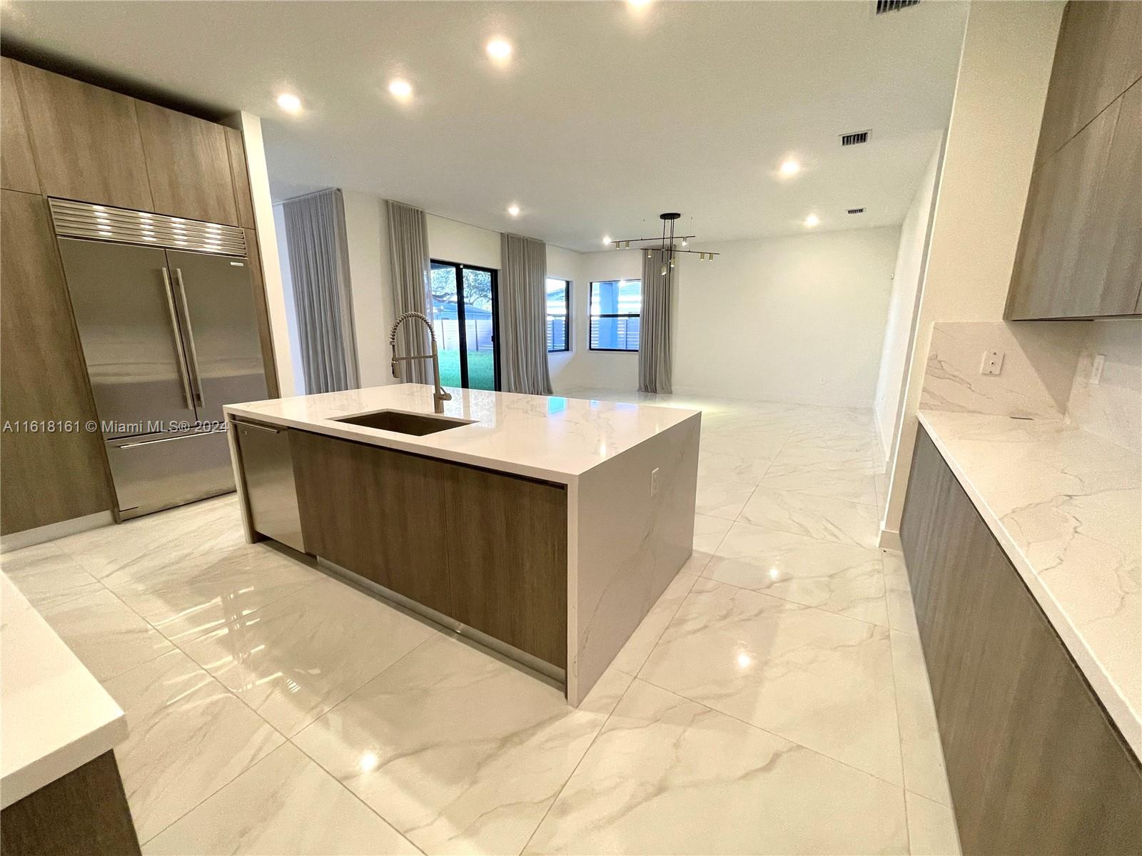 Sanctuary Grande - Residential Lease