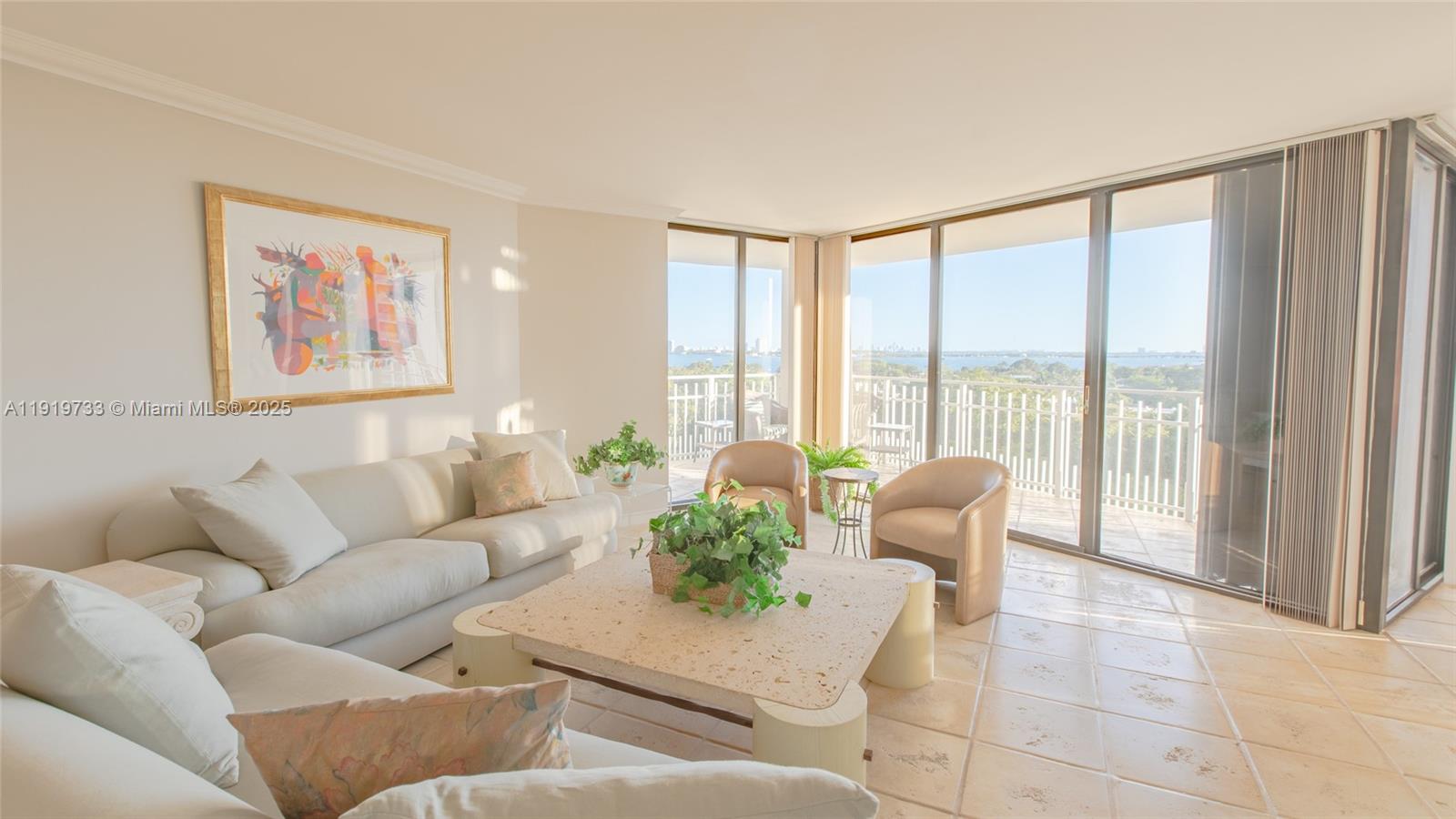 1000 Quayside Ter 812