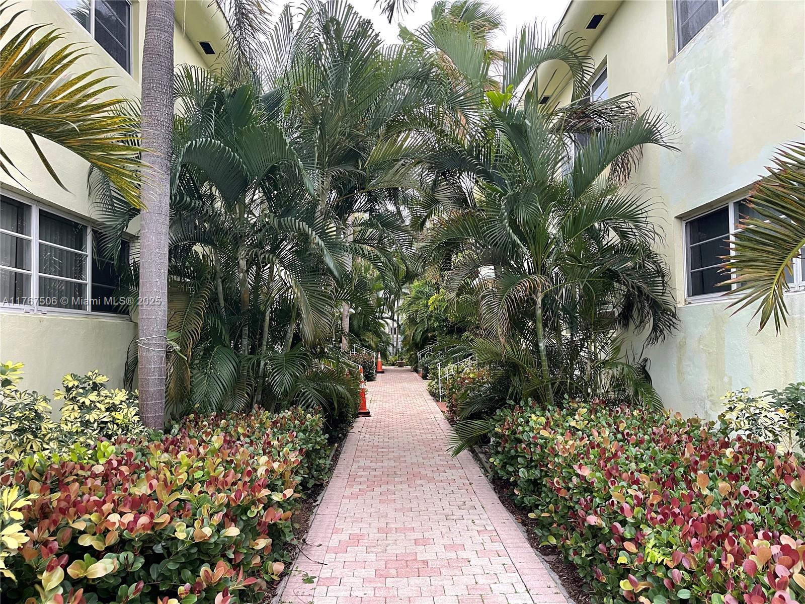 Rental Property at 350 84th St 1, Miami Beach, Miami-Dade County, Florida - Bedrooms: 2 
Bathrooms: 1  - $2,400 MO.
