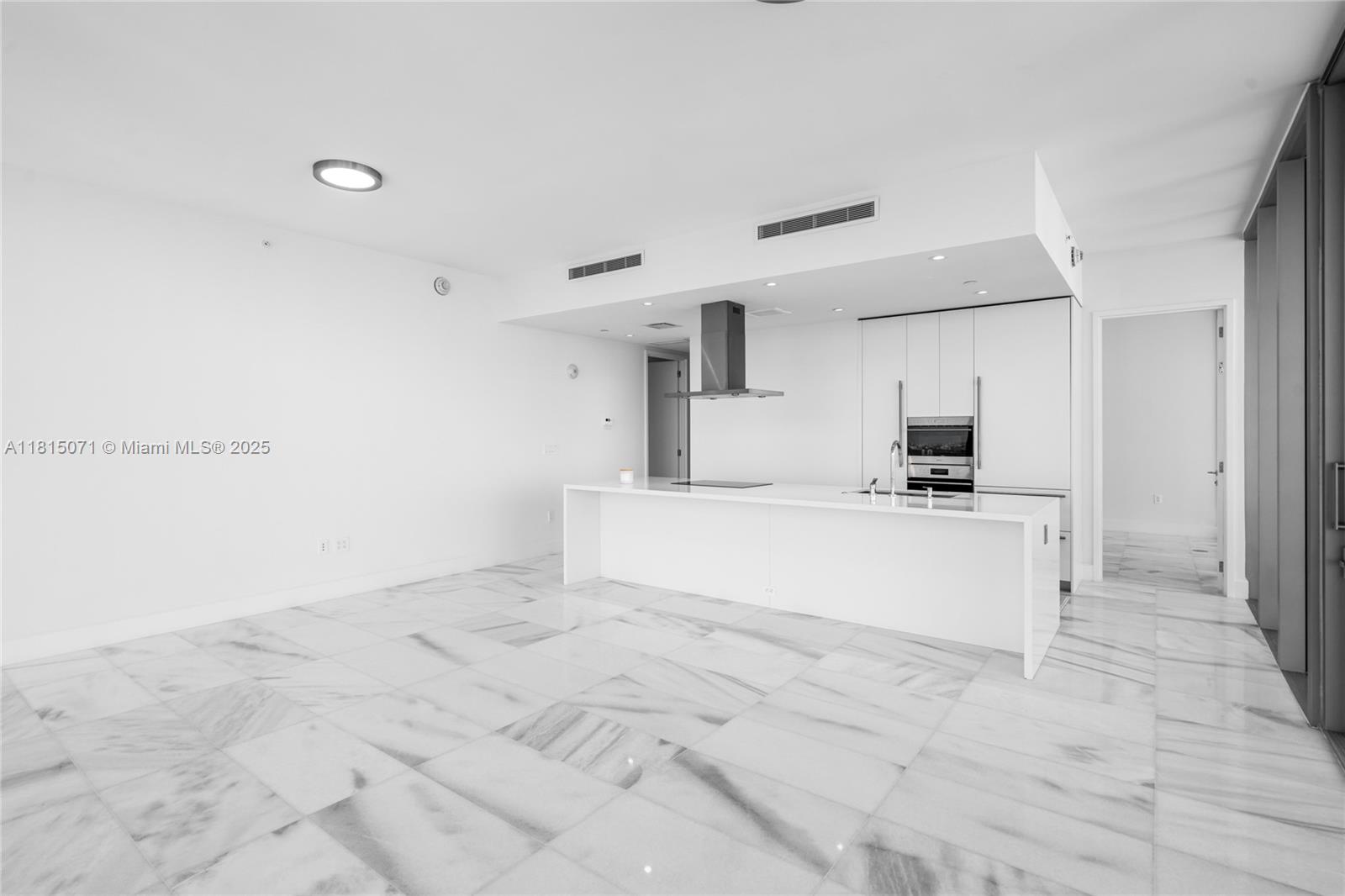 700 NE 26th Ter 1106