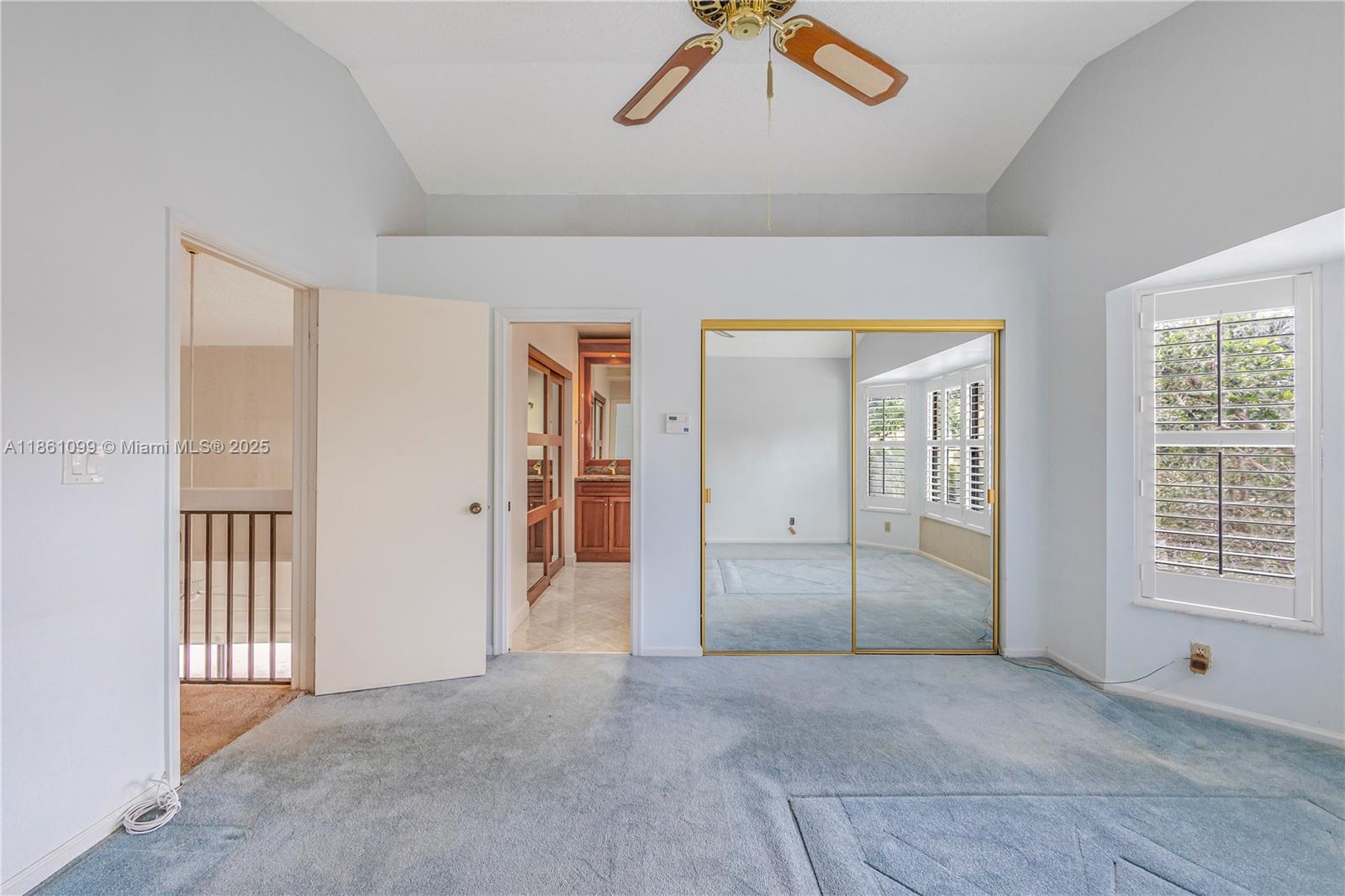 WIMBLEDON VILLAS OF VIA V - Residential