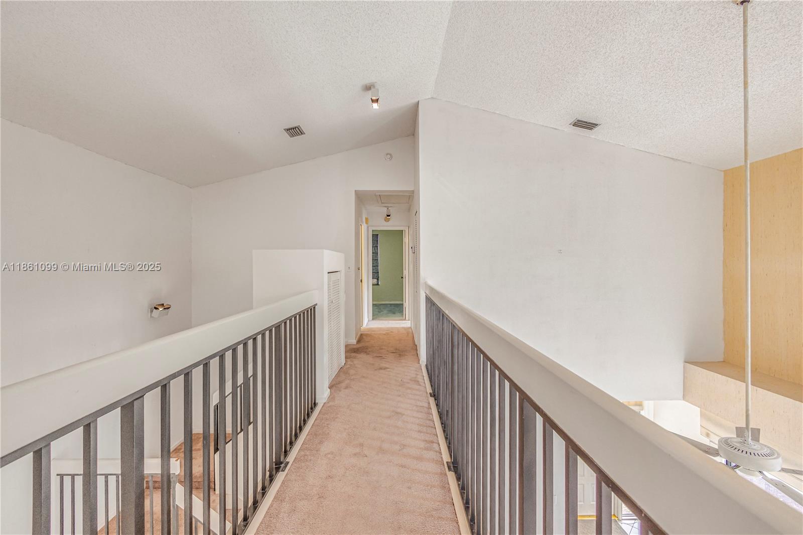 WIMBLEDON VILLAS OF VIA V - Residential