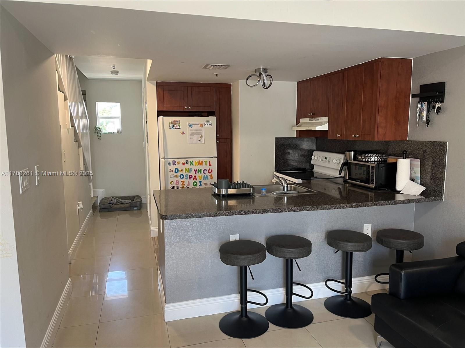 Rental Property at 1020 Sw 4th St 105, Miami, Broward County, Florida - Bedrooms: 2 
Bathrooms: 2  - $2,500 MO.