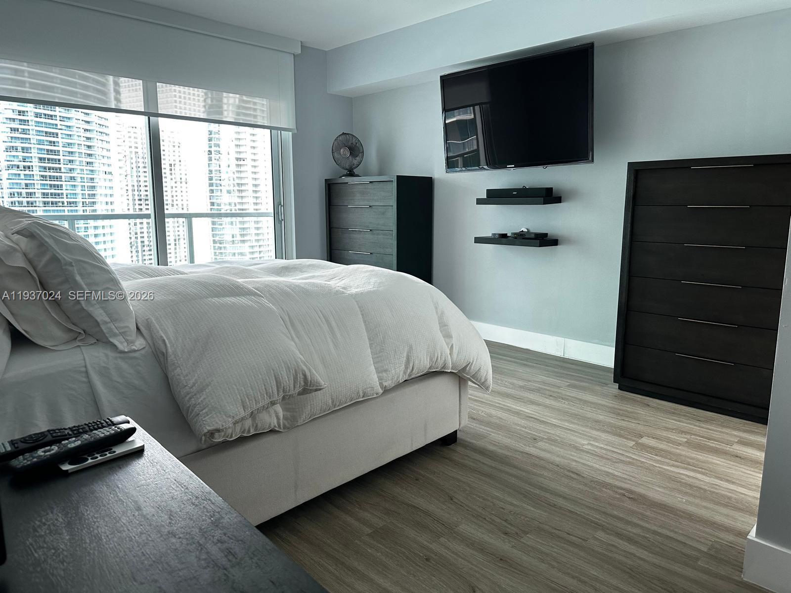 500 BRICKELL EAST CONDO - Residential