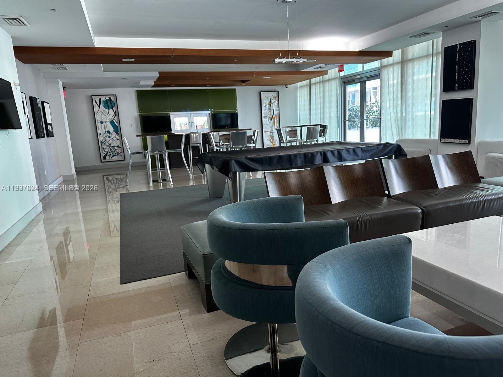 500 BRICKELL EAST CONDO - Residential