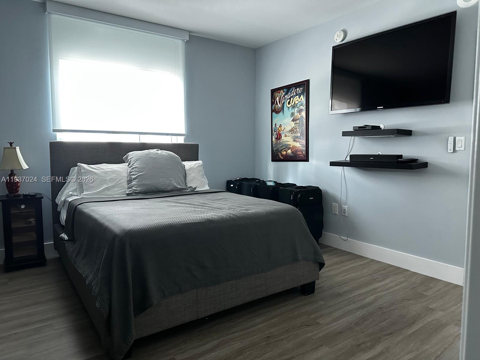 500 BRICKELL EAST CONDO - Residential