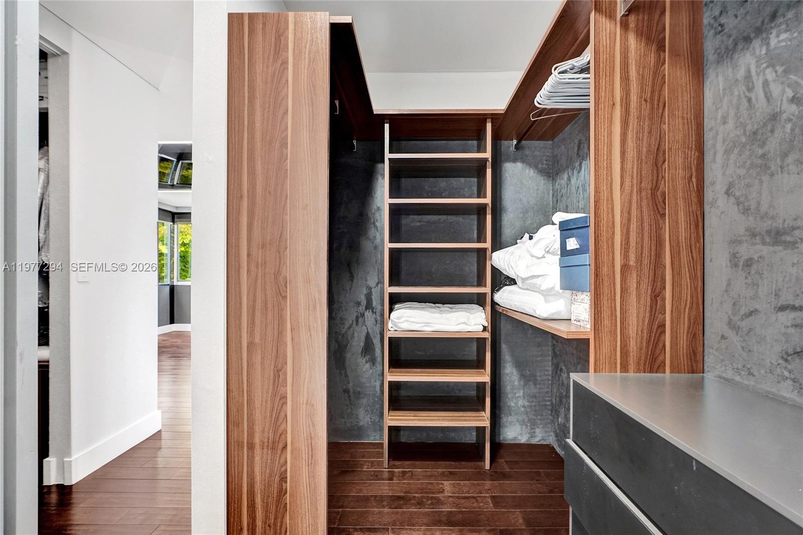 DORAL COMMONS RESIDENTIAL - Residential