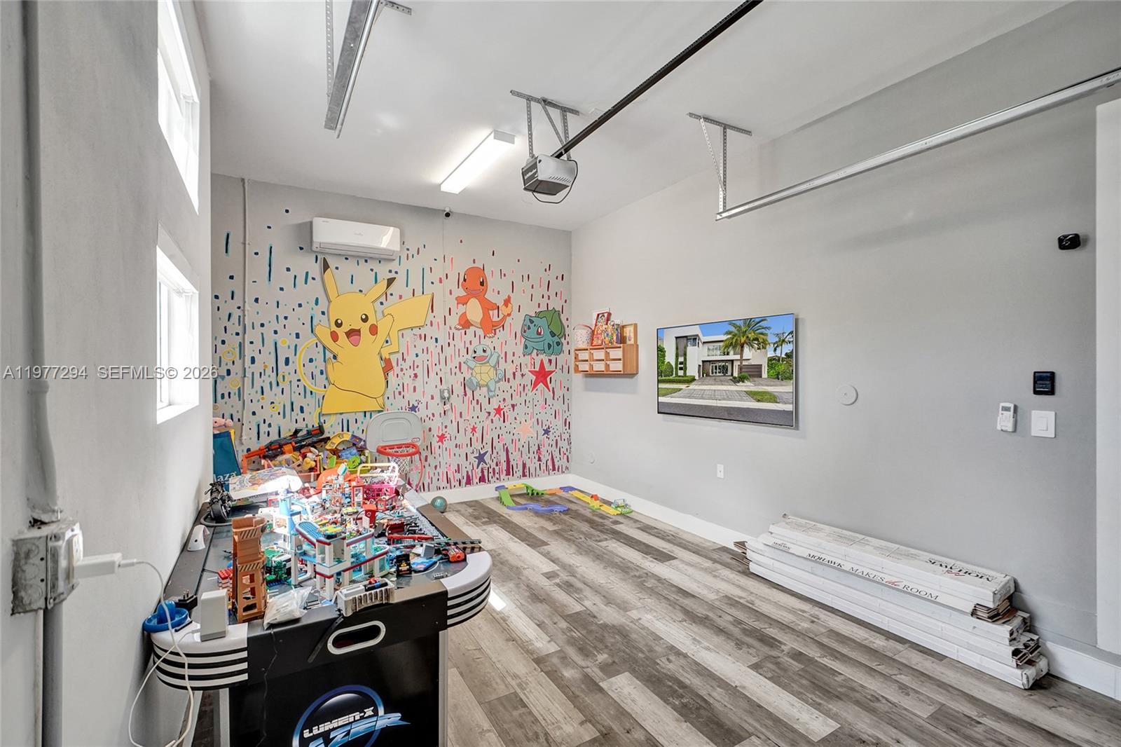 DORAL COMMONS RESIDENTIAL - Residential