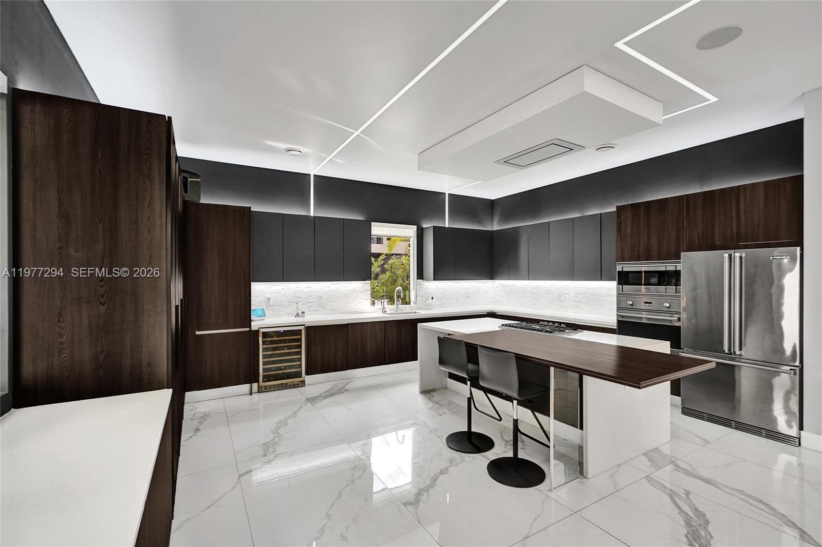 DORAL COMMONS RESIDENTIAL - Residential