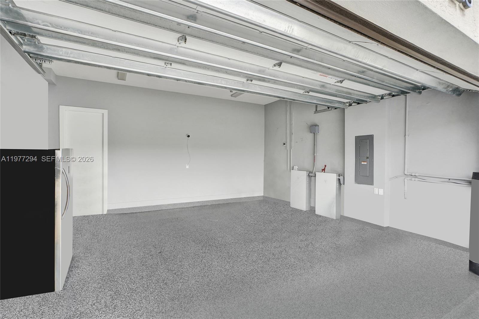 DORAL COMMONS RESIDENTIAL - Residential