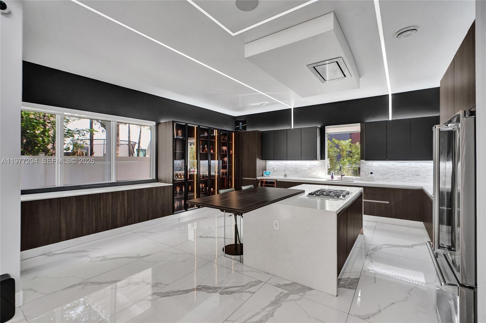 DORAL COMMONS RESIDENTIAL - Residential