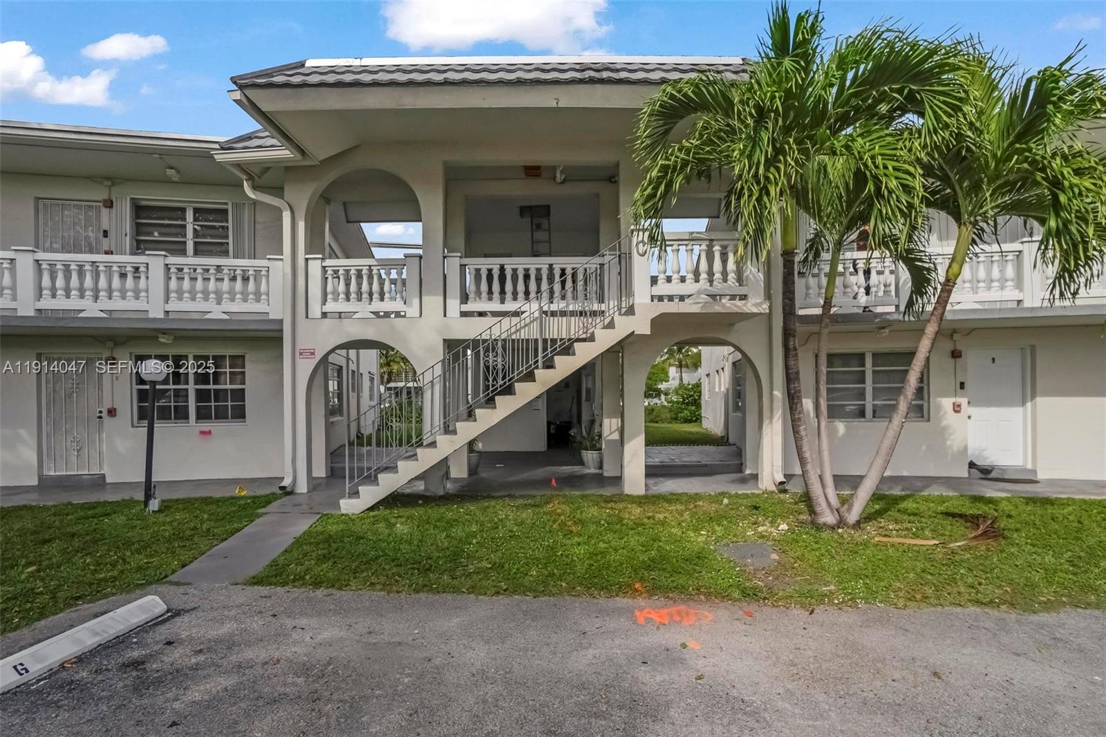 RO-MONT SOUTH CONDO C - Residential