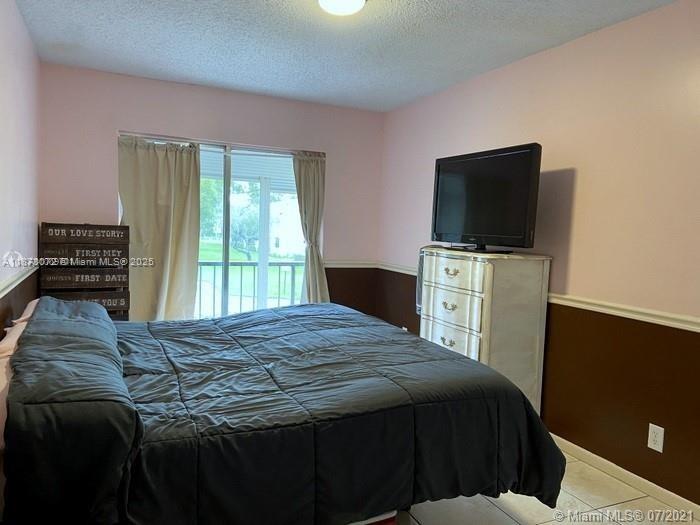 RAMBLEWOOD EAST CONDO - Residential Lease