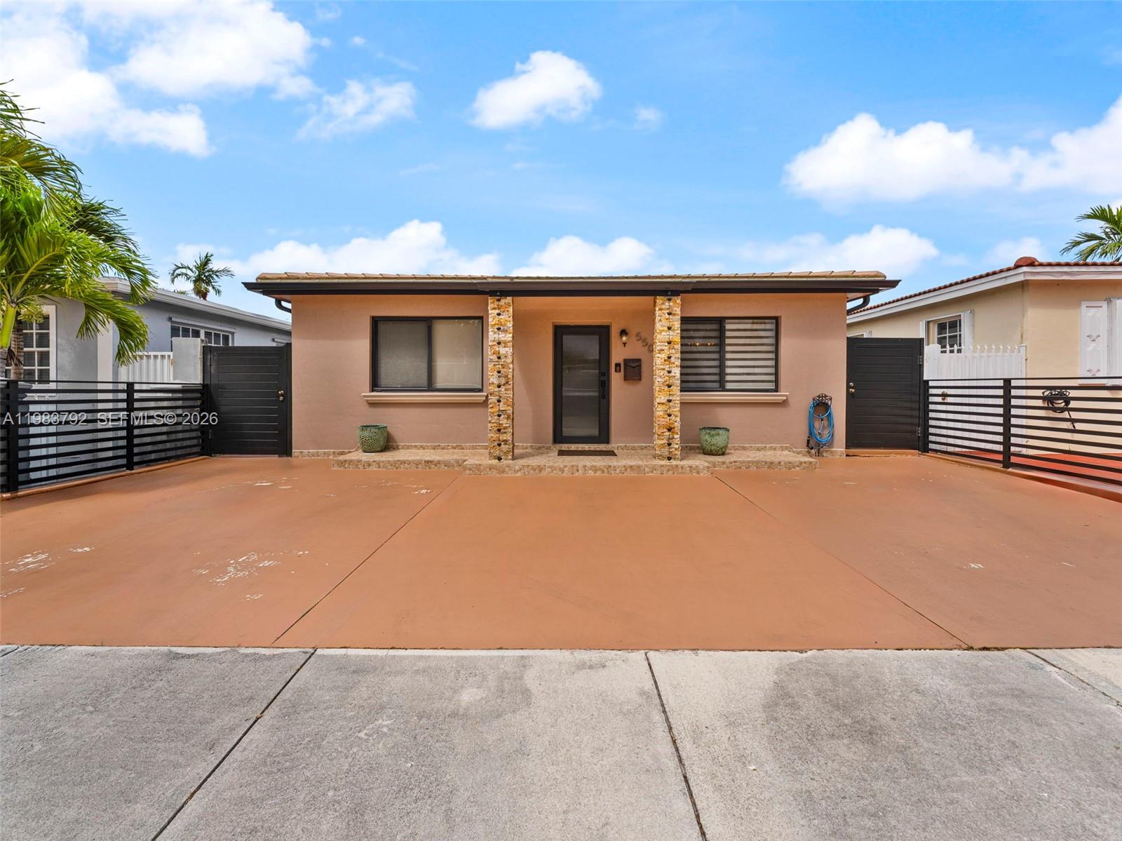 W FLAGLER PK - Residential