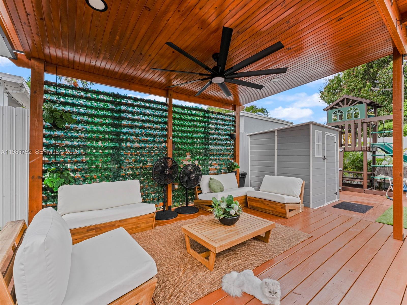 W FLAGLER PK - Residential