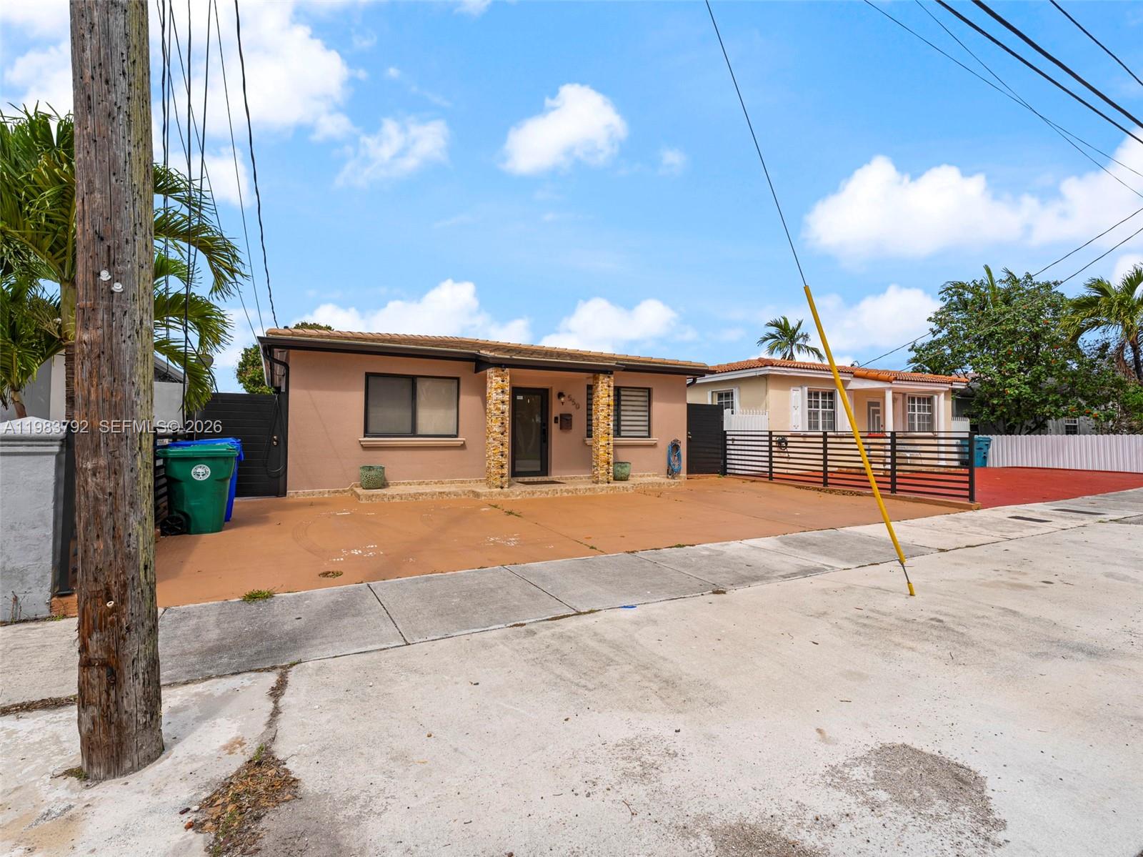 W FLAGLER PK - Residential