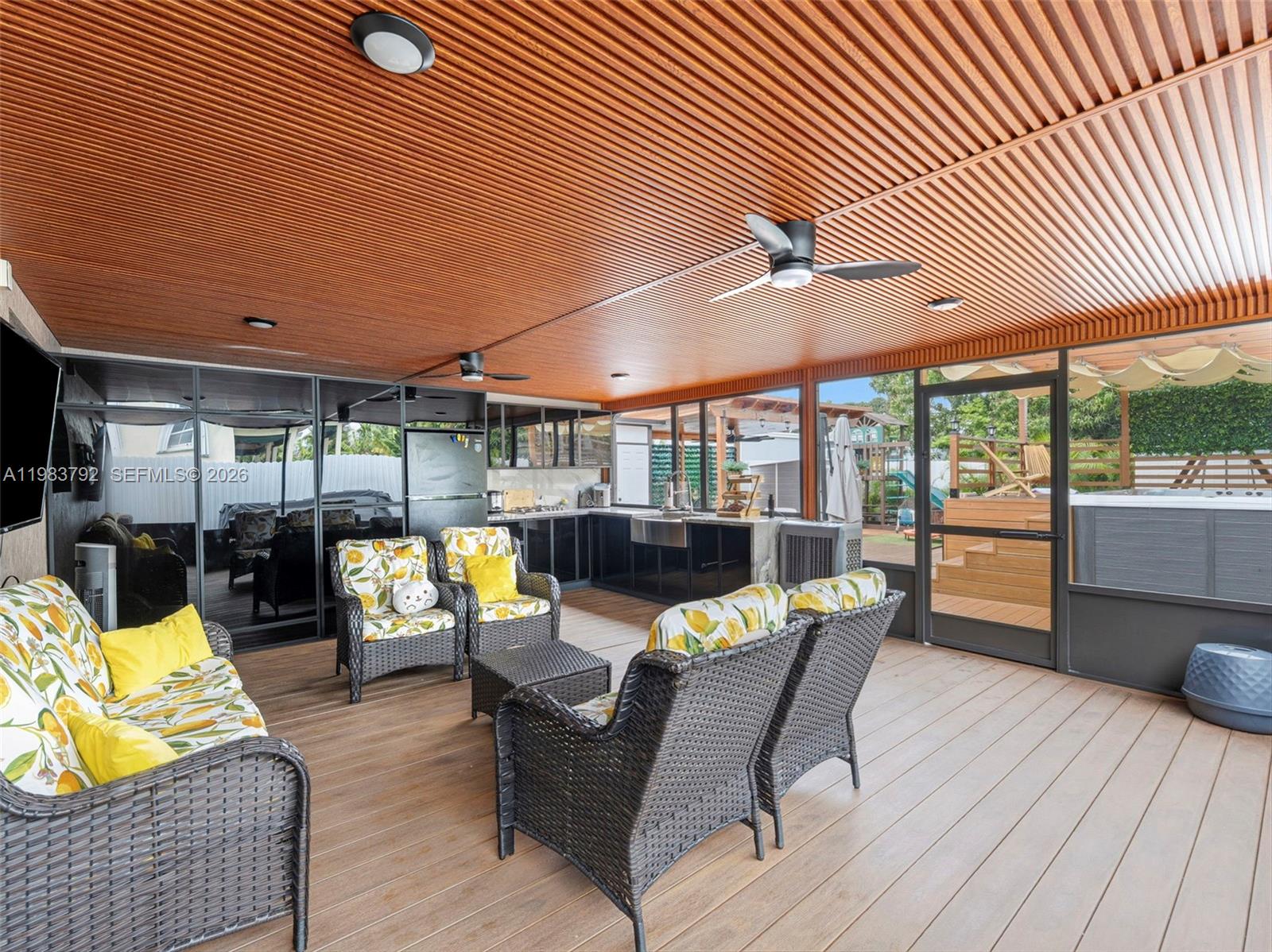 W FLAGLER PK - Residential