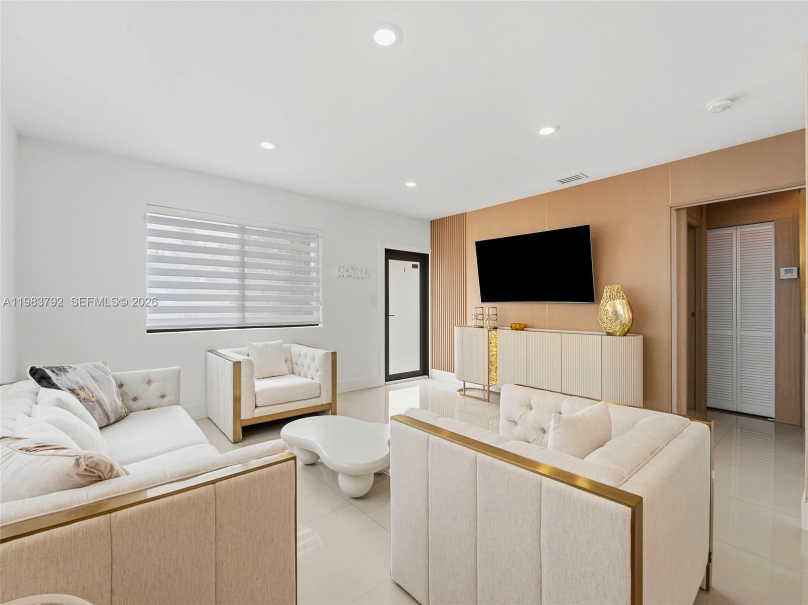 W FLAGLER PK - Residential