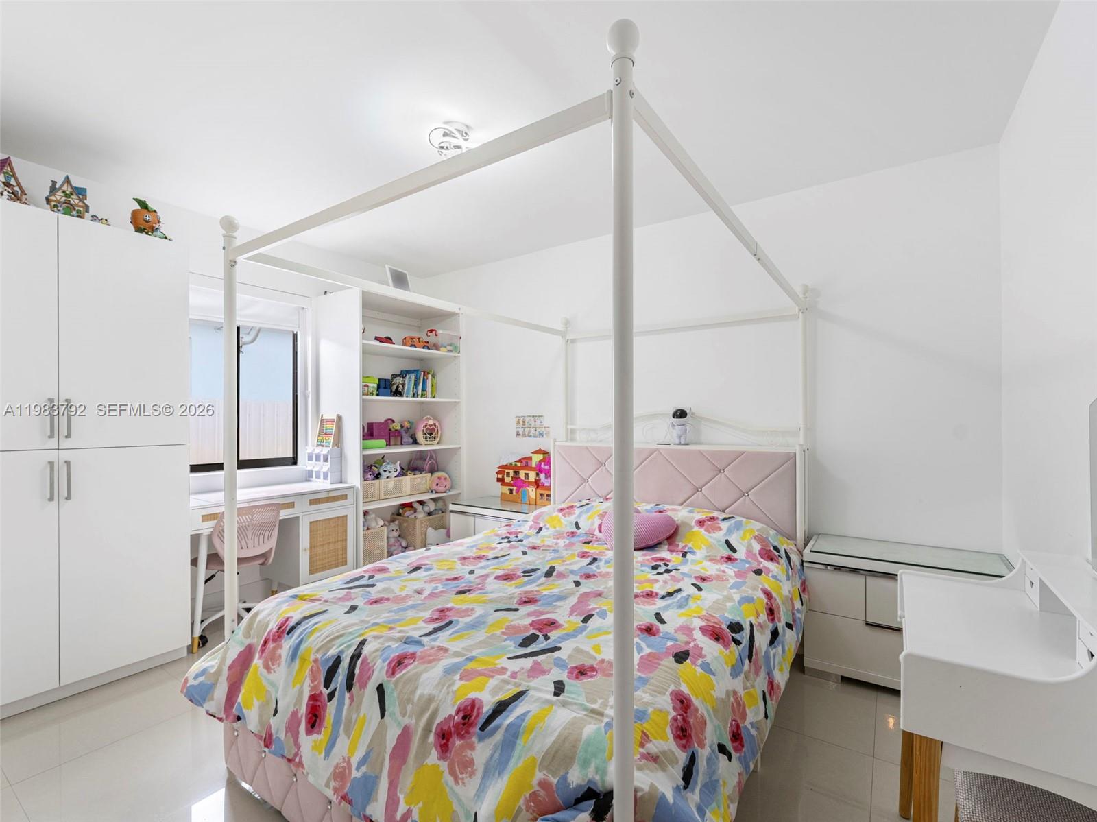 W FLAGLER PK - Residential