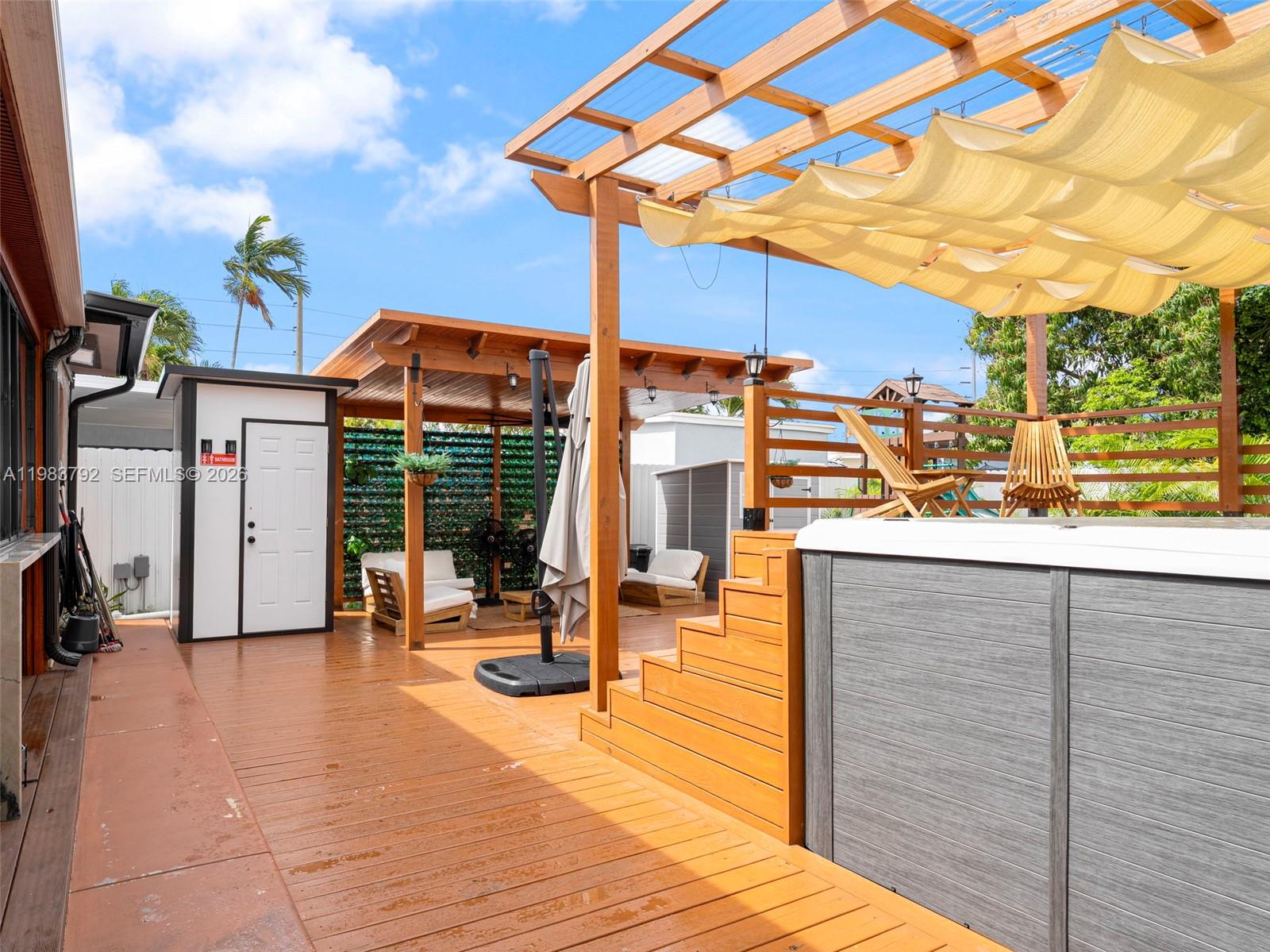 W FLAGLER PK - Residential