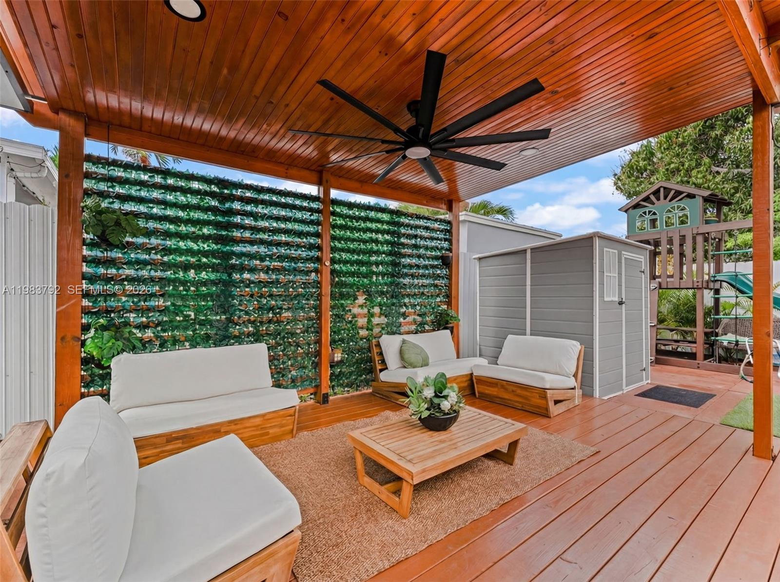 W FLAGLER PK - Residential