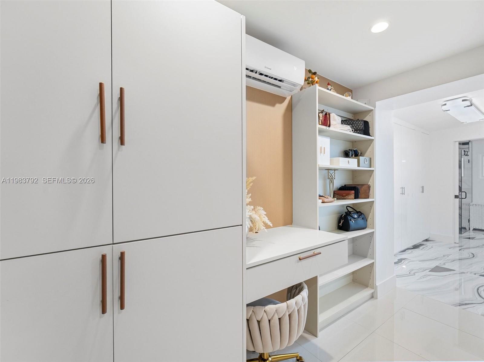 W FLAGLER PK - Residential