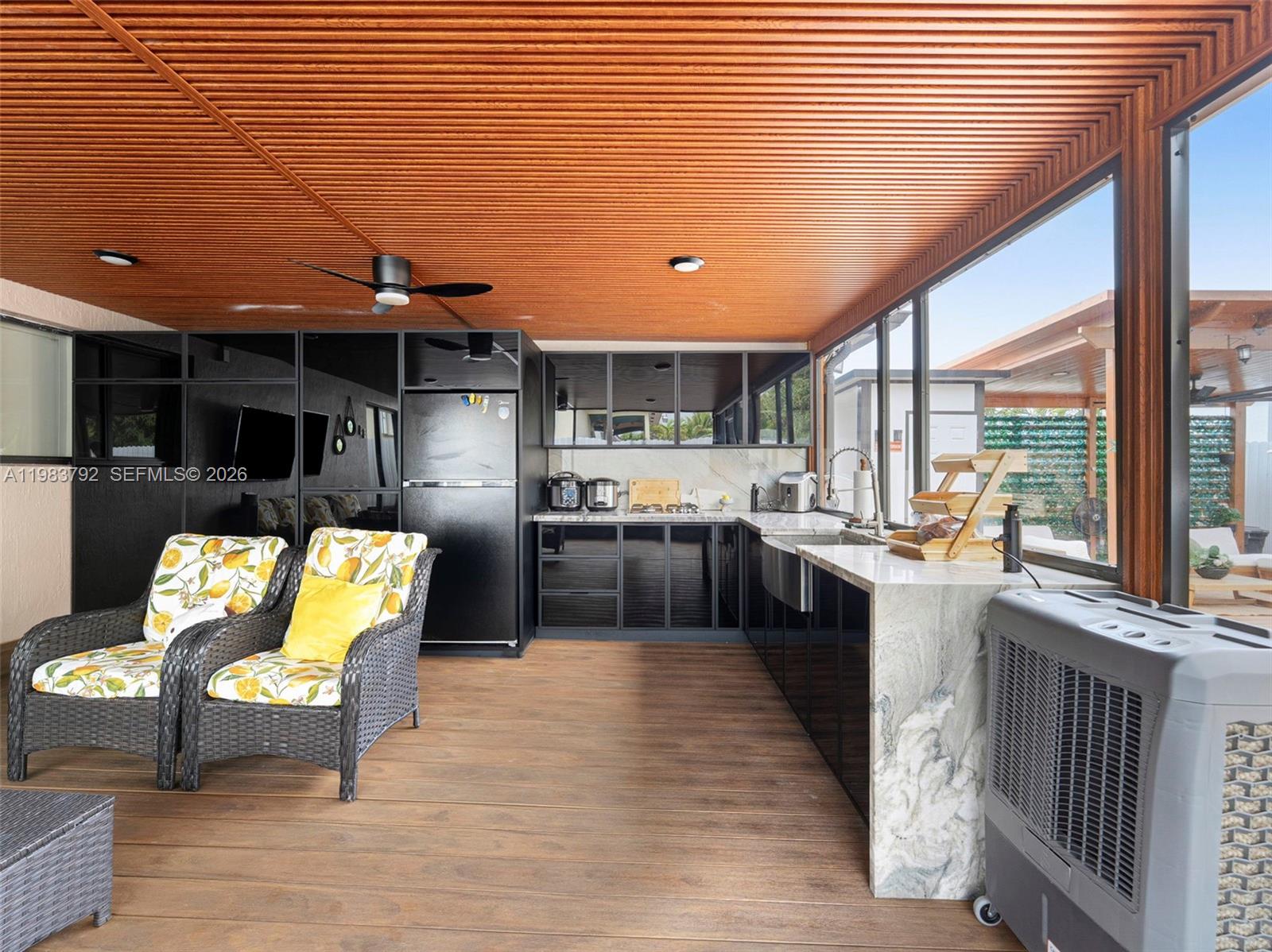 W FLAGLER PK - Residential