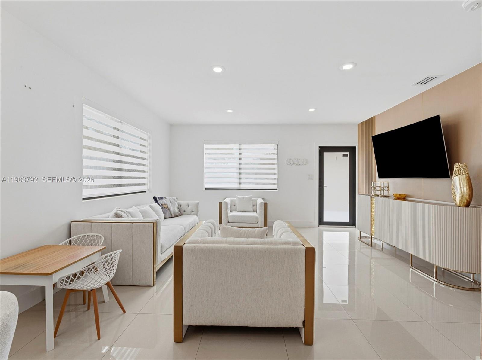 W FLAGLER PK - Residential