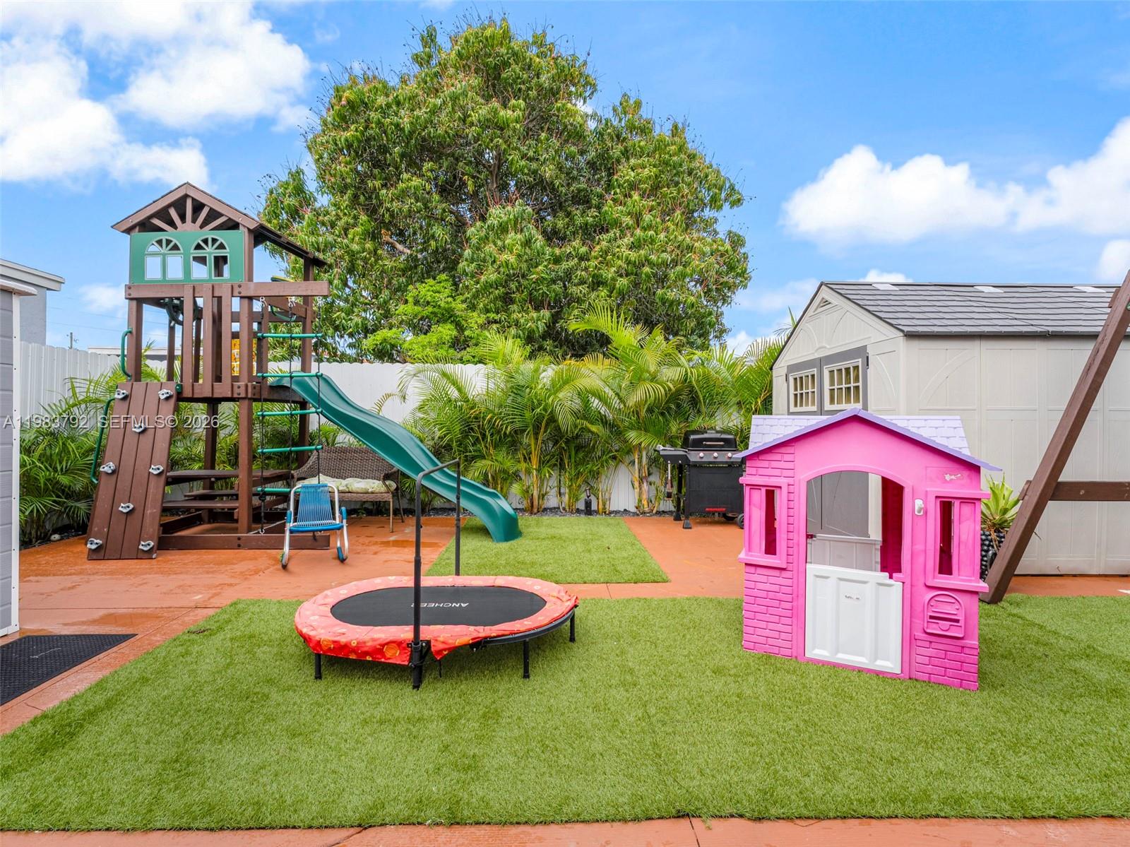 W FLAGLER PK - Residential