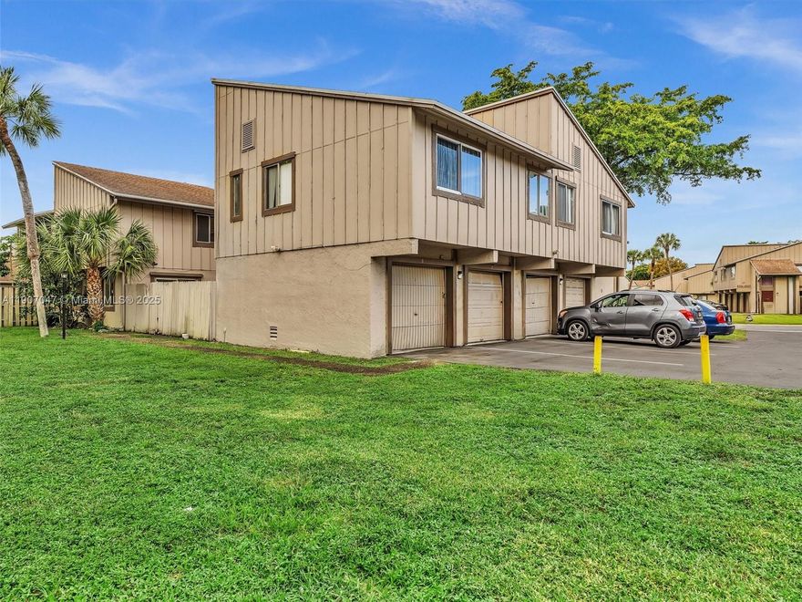 This beautifully updated corner-unit villa offers comfort, convenience, and effortless living.
This spacious 2-bedroom, 1.5 bathroom Townhome features an open layout with abundant natural light, a generous living and dining area, and a well appointed kitchen perfect for everyday cooking or hosting. The primary suite offers ample closet space and a private bathroom, while the second bedroom is ideal for guests, family, or a home office. Enjoy the privacy of a corner unit! The home also includes in-unit laundry and assigned parking directly in front of the villa for easy access. Located in a quiet, well-maintained community with amenities such as a pool, clubhouse, walking  and guest parking  minutes from shops, dining, major highways, and local conveniences. This home checks every box.