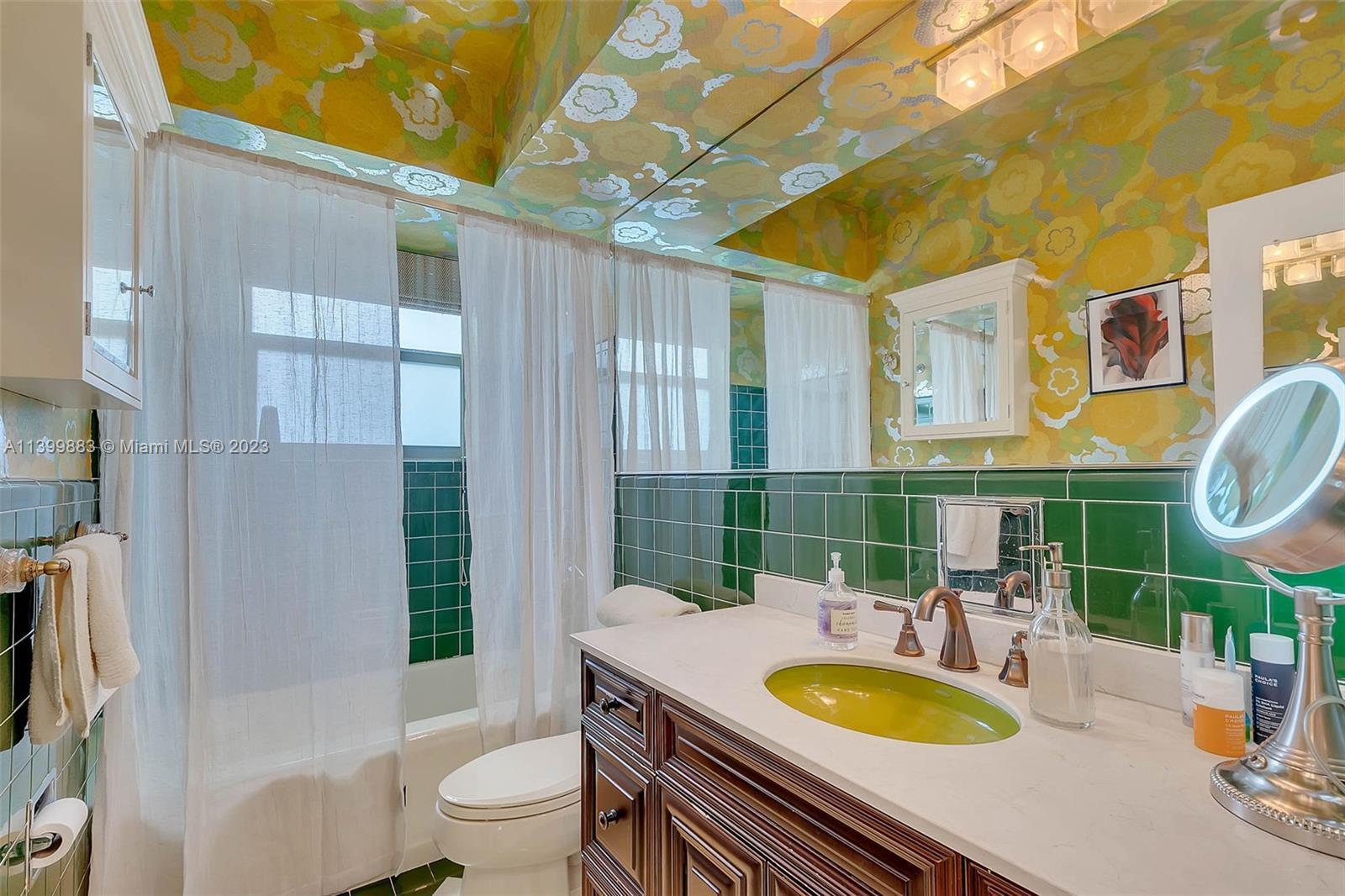 AMD PLAT OF SUNSET LAKE S - Residential