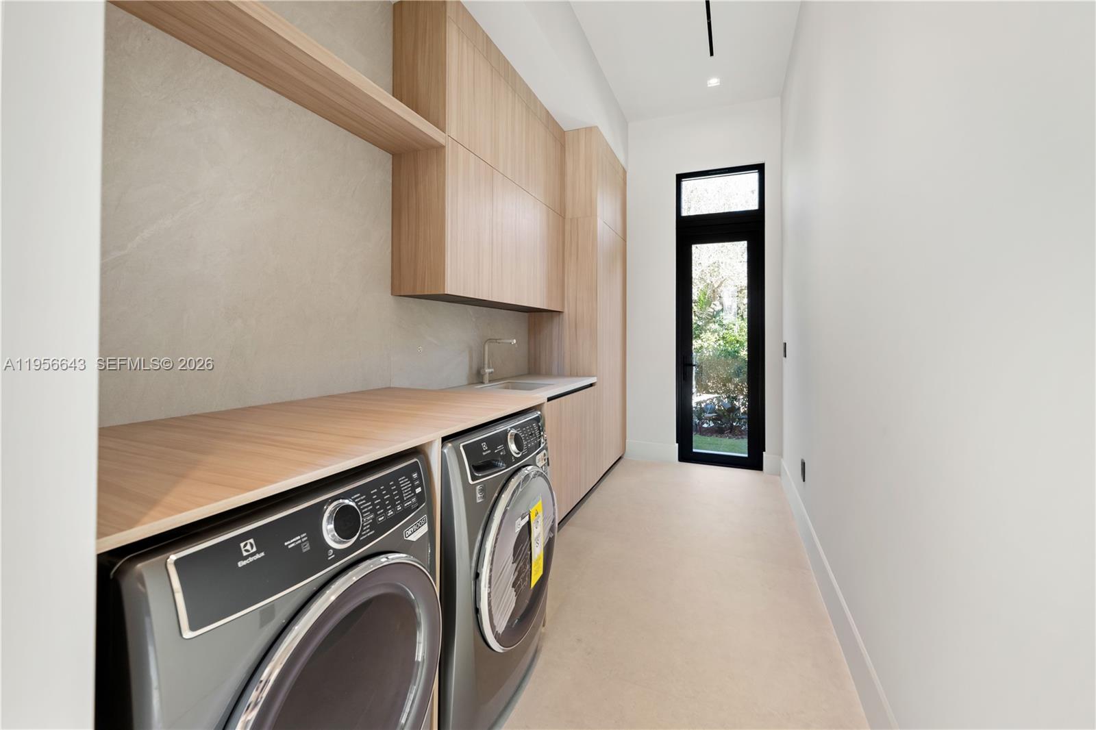 HIGH PINES REV PLAT OF 2N - Residential