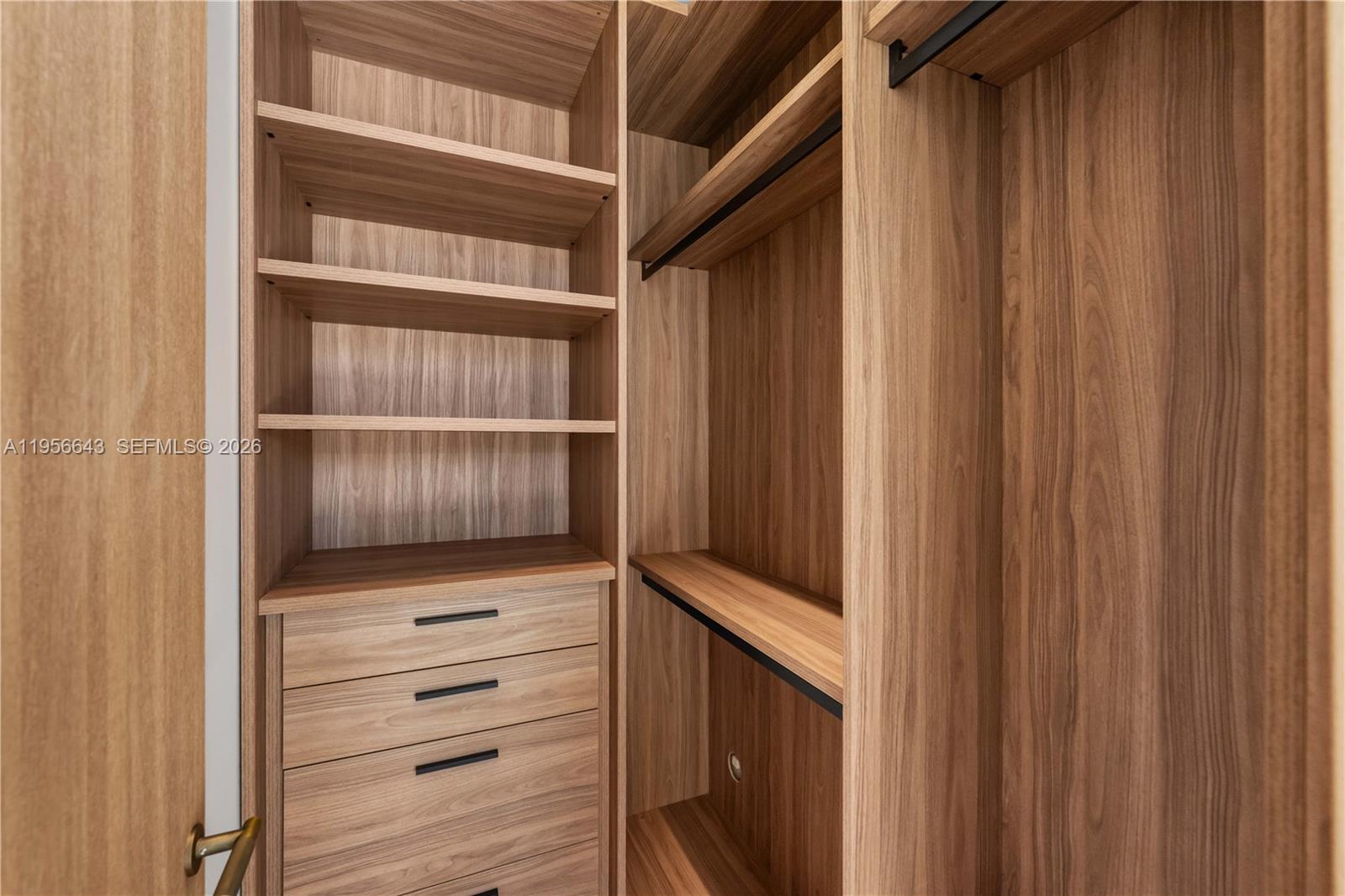 HIGH PINES REV PLAT OF 2N - Residential