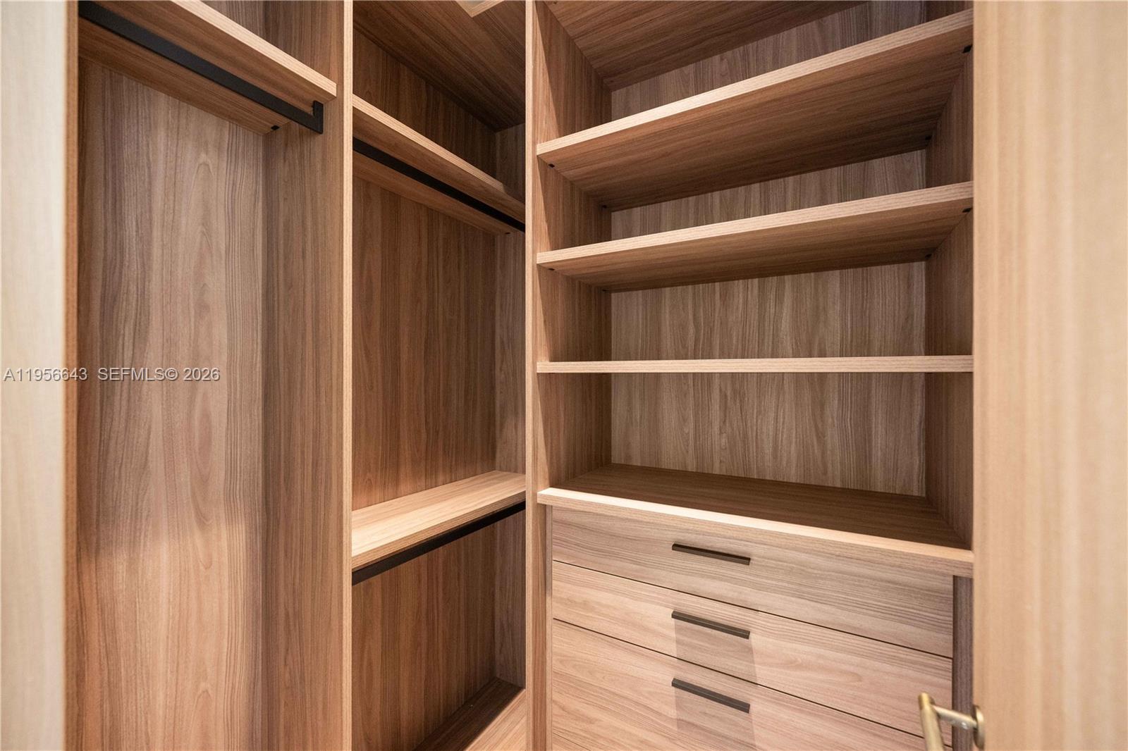 HIGH PINES REV PLAT OF 2N - Residential