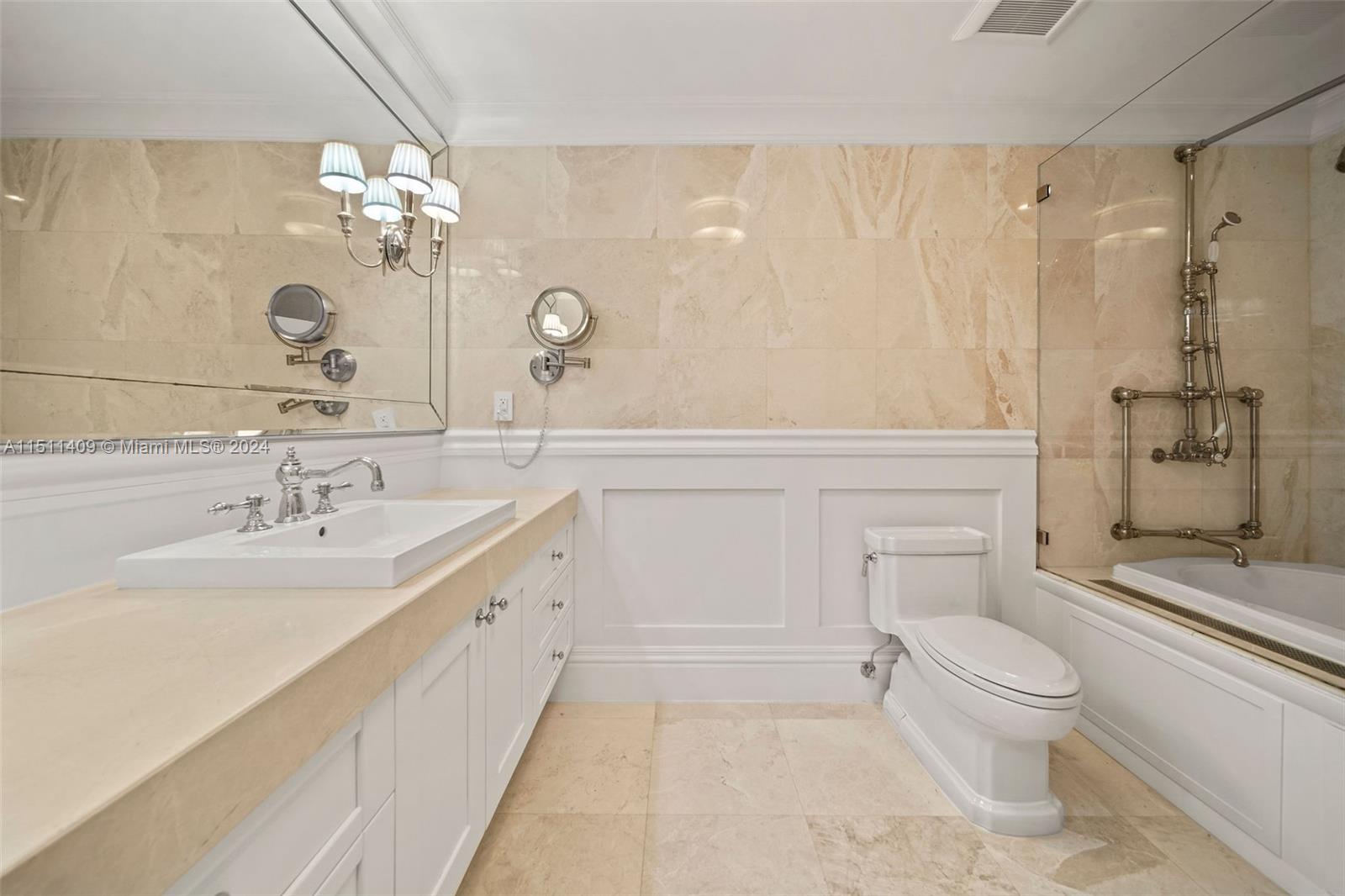 JUNELAND - Residential