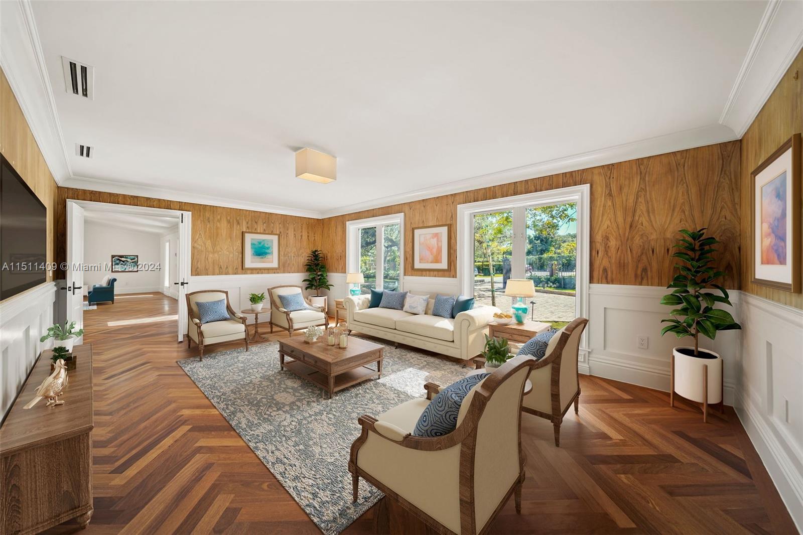 JUNELAND - Residential