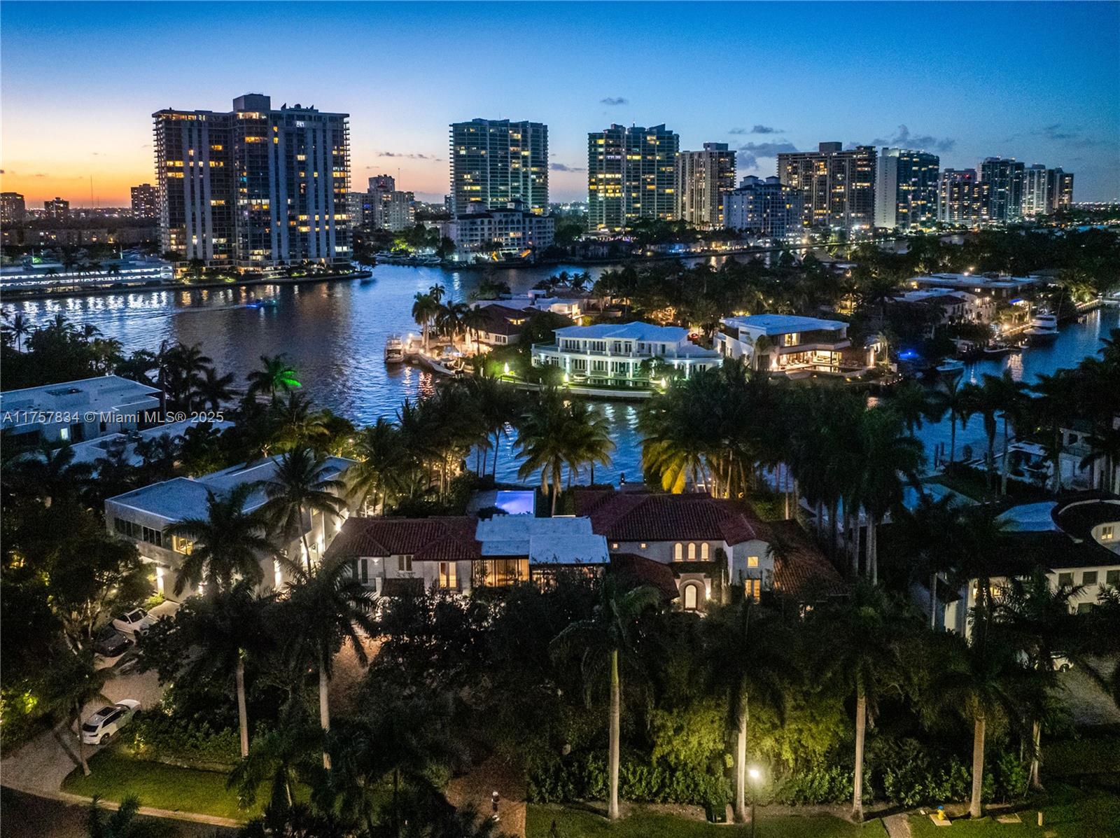GOLDEN BEACH SEC D - Residential