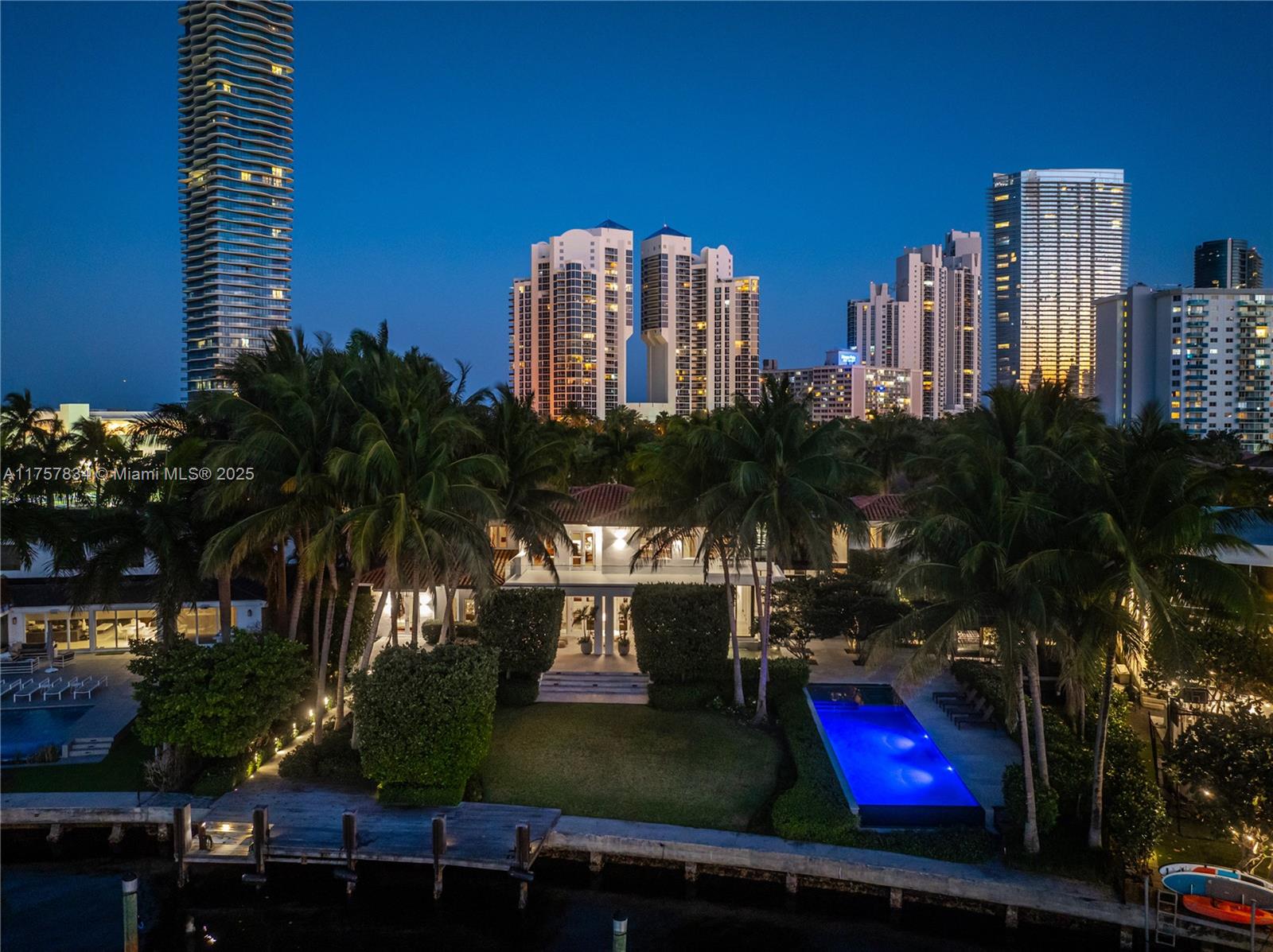 GOLDEN BEACH SEC D - Residential