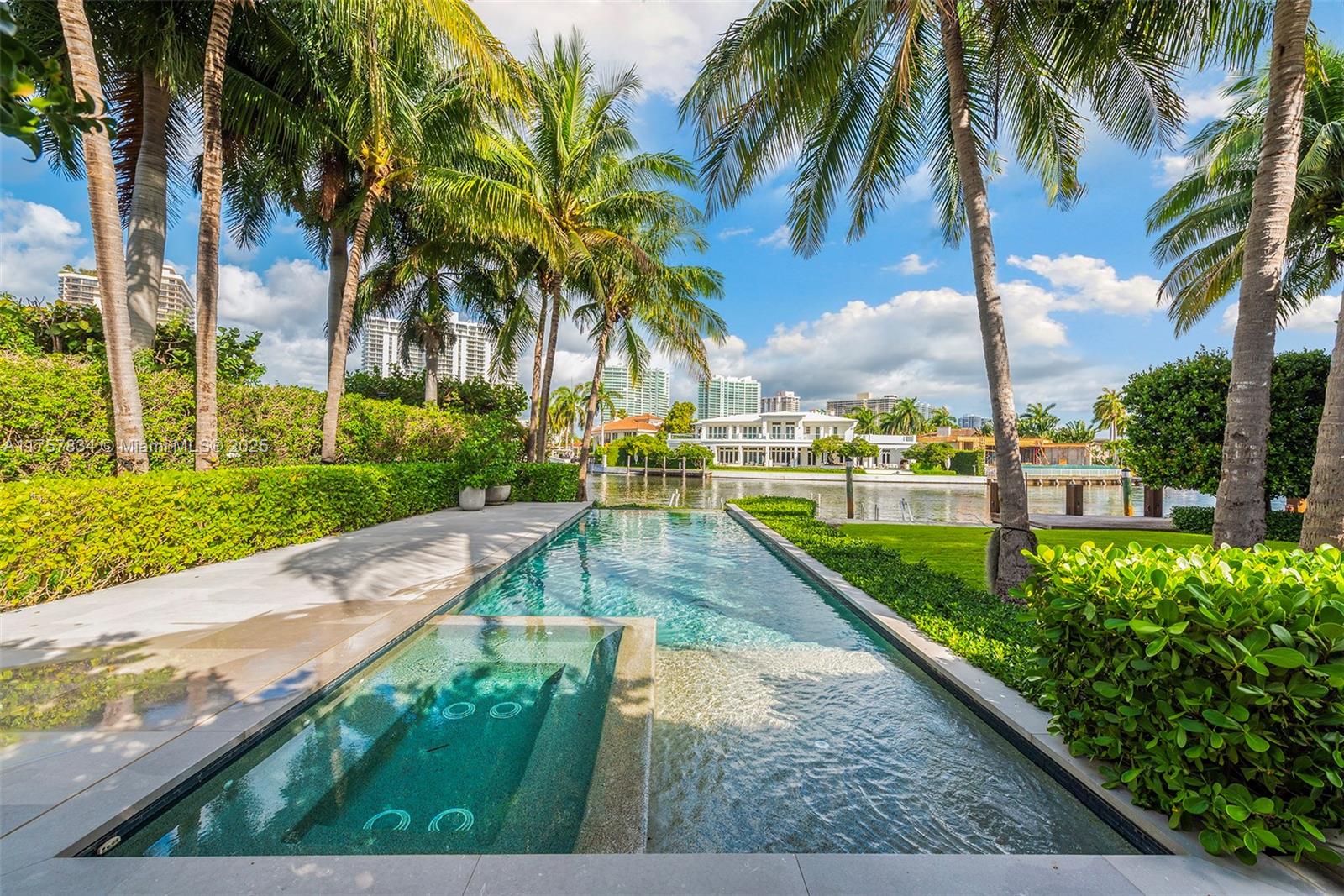 GOLDEN BEACH SEC D - Residential