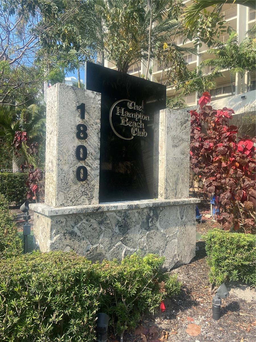 HAMPTON BEACH CLUB CONDO - Residential Lease