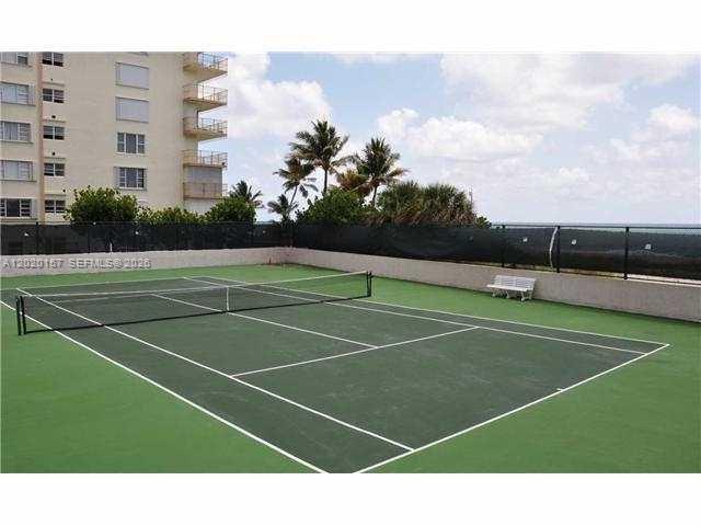 HAMPTON BEACH CLUB CONDO - Residential Lease