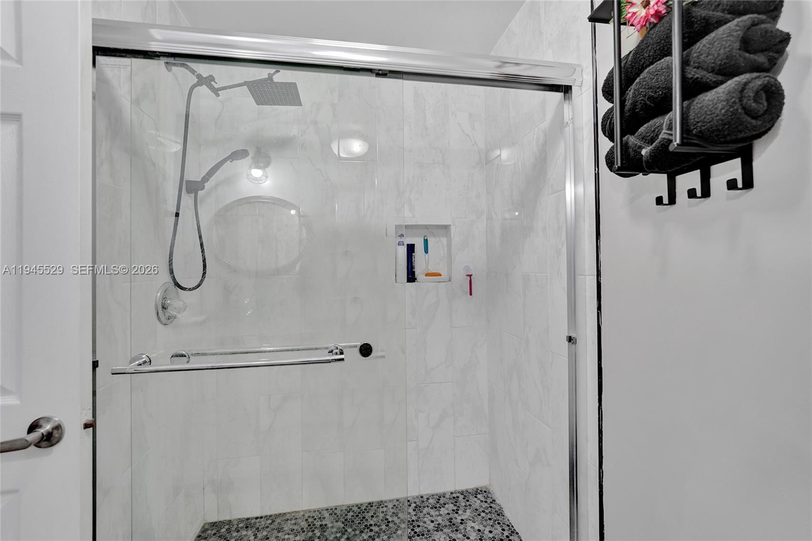 HOLLYWOOD GARDENS CONDOMI - Residential